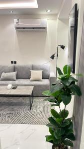 غرفة وصالة بدخول ذاتي في السليمانية