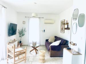 Appartements LOGEMENTS ACCES PISCINE - T2 Residence Serena : photos des chambres