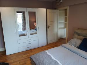 shivs comfy apartment