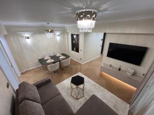 VLH Apartments