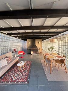 Casa Seriema - comforto e luz natural