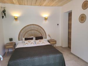 Maisons de vacances Gite Lou Galoubet : photos des chambres