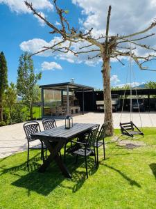 Ξενώνας Ρόδον