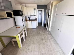 Résidence Les Nefs Des Sables - STUDIO AVEC LOGGIA 5 couchages PORT LEUCATE. Réf: 2NEF_21K3 MAE-8323