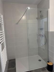 Appartements O-petit nid sauge T2 45m place de parking : photos des chambres