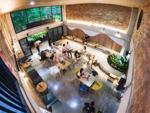 Los Patios Cool Living