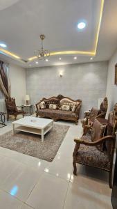 شقق سكنية مفروشة بالباحة 2