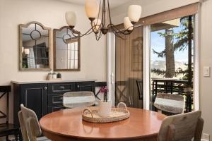 Cozy Condo in Snowmass Village