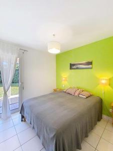 Résidence Eden Parc - Superbe villa avec piscine chauffée pour 8 personnes Lacanau Océan MAE-0631