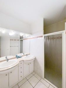 Résidence Eden Parc - Superbe villa avec piscine chauffée pour 8 personnes Lacanau Océan MAE-0631