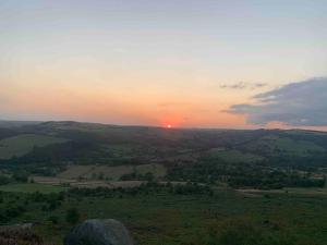 Stanton Lodge Cottage - sleeps 5