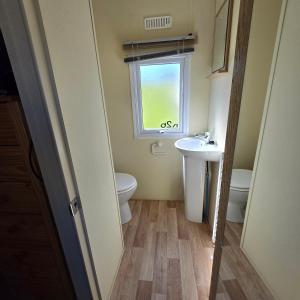 Thornwick bay- xantus grange 60