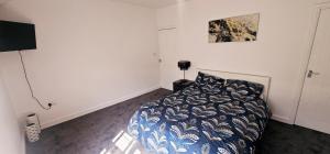 3 Bedroom Home in Bolsover with garden