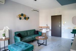 Tessera Alfa city apartment