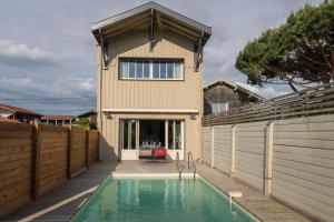 Superbe maison lumineuse, au calme avec piscine