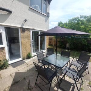 Nice 3 Bedroom House Wimbledon