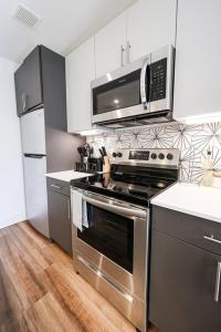 1BR Apt in Brewerytown Gym Balcony WD