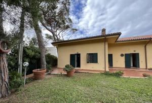 Appartamento con 2 Camere da Letto e Vista Mare
