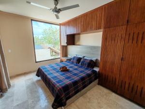 Flirt and Chill Sunrise Haven