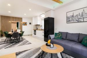 Divine Apartment Drnis - "Modern comfort at the gateway to Krka National Park"