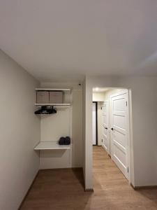 OLD TOWN - Self Check In 24 hours - first season