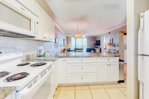 Seaside Beach & Racquet Club 3404