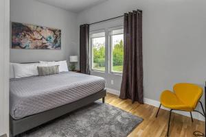 Spacious Nashville Home Sleeps 12 Rooftop Lounge