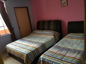 Cameron Pasar Malam Apartment @ Crown Imperial Court