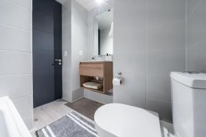 HT Luminoso Departamento con Terraza WIFI