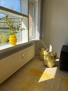 140 modern m2 in quiet neighborhood with lovely courtyard