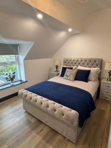 Rose Cottage at Hilltop Hideaway