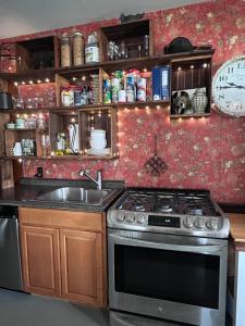 High Peaks Private Room #4 in a Shared House Homestay