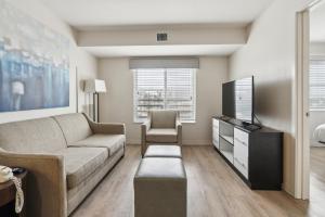 Simplicity At the Rim 1206 I Comfy 2 Bed 2 Bath