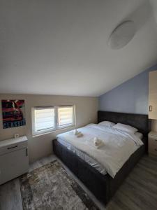 Dadis Apartment