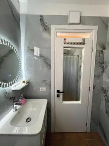 The Parkside Villa Apartment II