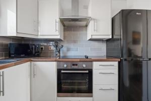 Inverness Riverside Apartment with Parking