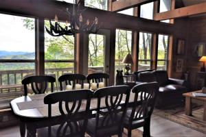 Spectacular Mountain View - Cloud 9 - HotTub-PETS OK