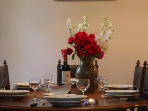 Maison de charme avec grand parc pour des vacances en famille au cœur de lAuvergne - FR-1-582-278