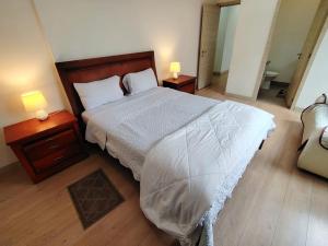 Cosmopolitan suit 51