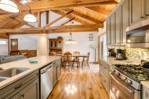 1 Mi to Heavenly Resort Cozy Home with Deck!