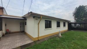 Amplia casa 7 personas 2 cocheras