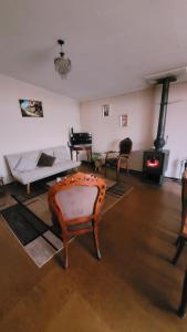 Amplia casa 7 personas 2 cocheras