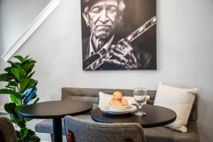 Stylish Nashville Home - Rooftop Deck - Hot Tub