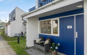 Stunning Home In Væggerløse With Wifi