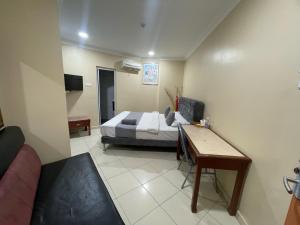 Radiant Heights Hotel by KK Inn