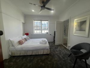 Modest Studio in Potts Point