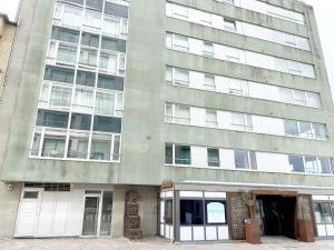 Apartment in Nieuwpoort with Sea Views