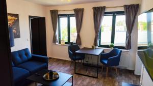 Golden Hop Apartments