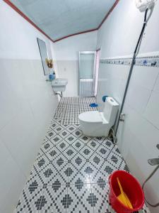 Long Vĩ hotel - đảo Phú Quý