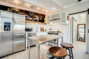 Chic Duplex Tucson U of A FirePit 2of 2